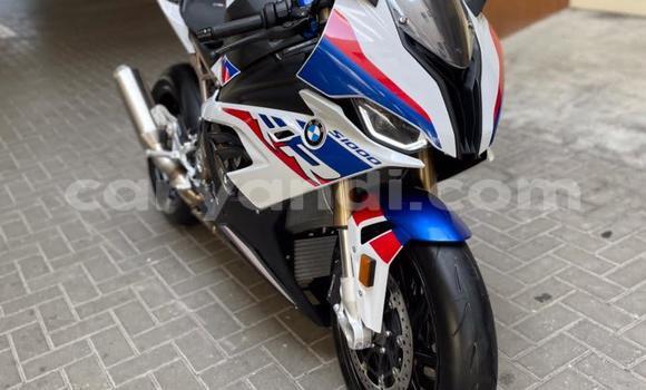 Acheter Neuf Moto BMW S 1000 Bleu à Import - Dubai, Zambie Acheter Neuf Moto BMW S 1000 Bleu à Import - Dubai, Zambie