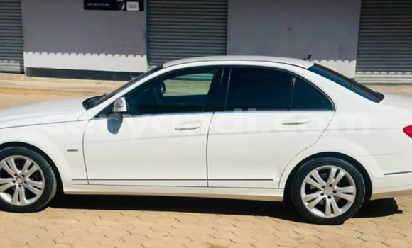 Tenga Tsaru Mercedes-Benz CLS250 Zvimwe Mota in Lusaka in Zambia Tenga Tsaru Mercedes-Benz CLS250 Zvimwe Mota in Lusaka in Zambia