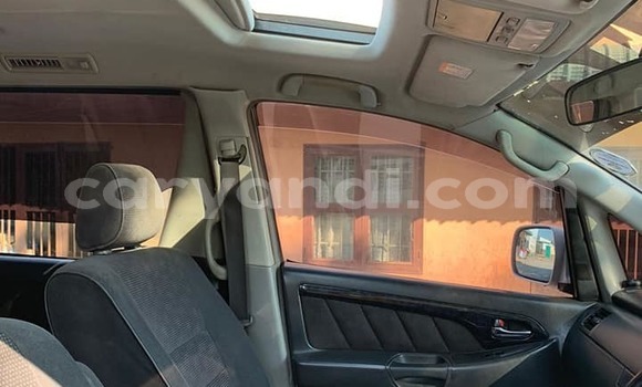 Nunua Ilio tumika Toyota Alphard Nyeupe Gari ndani ya Chingola nchini Zambia Nunua Ilio tumika Toyota Alphard Nyeupe Gari ndani ya Chingola nchini Zambia