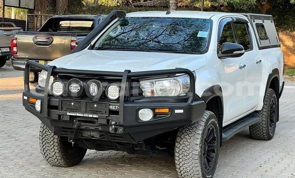 Nunua Ilio tumika Toyota Hilux Nyingine Gari ndani ya Chipata nchini Zambia Nunua Ilio tumika Toyota Hilux Nyingine Gari ndani ya Chipata nchini Zambia