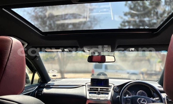 Nunua Ilio tumika Lexus NX Nyeupe Gari ndani ya Chinsali nchini Kaskazini Nunua Ilio tumika Lexus NX Nyeupe Gari ndani ya Chinsali nchini Kaskazini