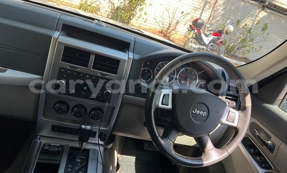 Nunua Ilio tumika Jeep Cherokee Nyingine Gari ndani ya Chingola nchini Zambia Nunua Ilio tumika Jeep Cherokee Nyingine Gari ndani ya Chingola nchini Zambia