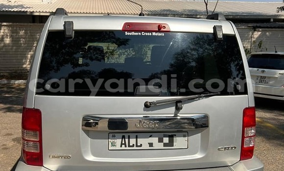 Nunua Ilio tumika Jeep Cherokee Nyingine Gari ndani ya Chingola nchini Zambia Nunua Ilio tumika Jeep Cherokee Nyingine Gari ndani ya Chingola nchini Zambia