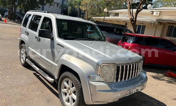 Nunua Ilio tumika Jeep Cherokee Nyingine Gari ndani ya Chingola nchini Zambia Nunua Ilio tumika Jeep Cherokee Nyingine Gari ndani ya Chingola nchini Zambia