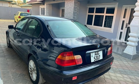 Nunua Ilio tumika BMW 1–Series Nyeusi Gari ndani ya Chinsali nchini Kaskazini Nunua Ilio tumika BMW 1–Series Nyeusi Gari ndani ya Chinsali nchini Kaskazini