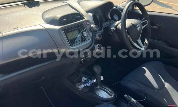 Acheter Occasion Voiture Honda FIT Blanc à Chilanga, Lusaka Acheter Occasion Voiture Honda FIT Blanc à Chilanga, Lusaka