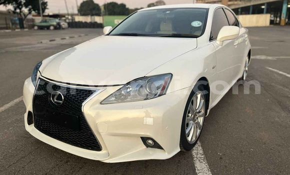 Acheter Occasion Voiture Lexus ES Blanc à Chililabombwe, Copperbelt Acheter Occasion Voiture Lexus ES Blanc à Chililabombwe, Copperbelt