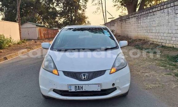 Acheter Occasion Voiture Honda FIT Blanc à Chililabombwe, Copperbelt Acheter Occasion Voiture Honda FIT Blanc à Chililabombwe, Copperbelt