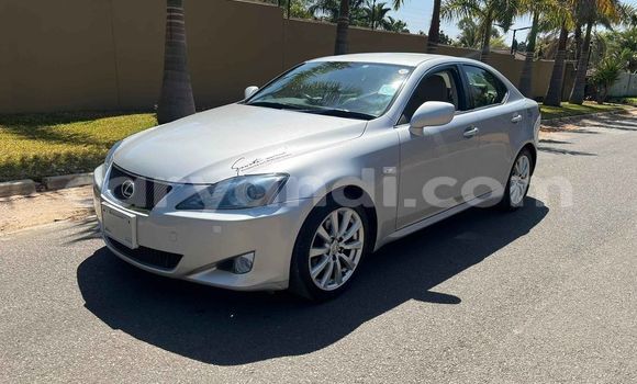 Tenga Tsaru Toyota Avalon Zvimwe Mota in Chingola in Zambia