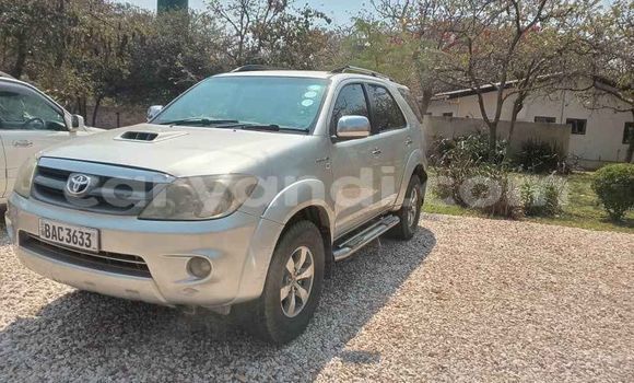 Acheter Occasion Voiture Toyota Fortuner Autre à Chingola, Zambie Acheter Occasion Voiture Toyota Fortuner Autre à Chingola, Zambie