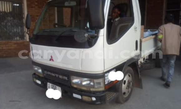 Tenga Tsaru Mitsubishi Lancer Cargo Chena Mota in Chililabombwe in Copperbelt Tenga Tsaru Mitsubishi Lancer Cargo Chena Mota in Chililabombwe in Copperbelt