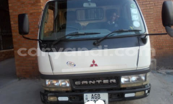 Buy Used Mitsubishi Lancer Cargo White Car in Chililabombwe in Copperbelt Buy Used Mitsubishi Lancer Cargo White Car in Chililabombwe in Copperbelt