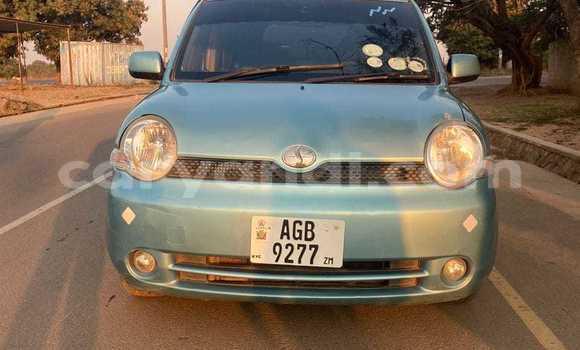 Buy Used Toyota Sienta Blue Car in Chingola in Zambia Buy Used Toyota Sienta Blue Car in Chingola in Zambia