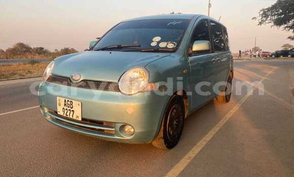 Buy Used Toyota Sienta Blue Car in Chingola in Zambia Buy Used Toyota Sienta Blue Car in Chingola in Zambia