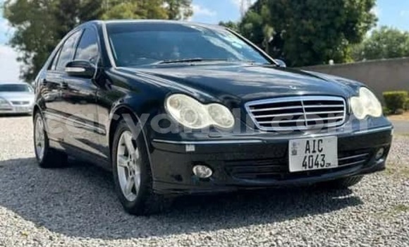 Buy Used Mercedes‒Benz C–Class Black Car in Chililabombwe in Copperbelt Buy Used Mercedes‒Benz C–Class Black Car in Chililabombwe in Copperbelt