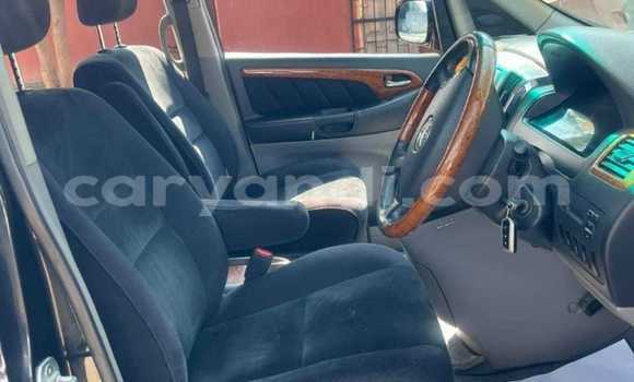 Acheter Occasion Voiture Toyota Alphard Noir à Chililabombwe, Copperbelt Acheter Occasion Voiture Toyota Alphard Noir à Chililabombwe, Copperbelt