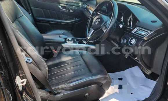 Buy Used Mercedes‒Benz E–Class Black Car in Chingola in Zambia Buy Used Mercedes‒Benz E–Class Black Car in Chingola in Zambia