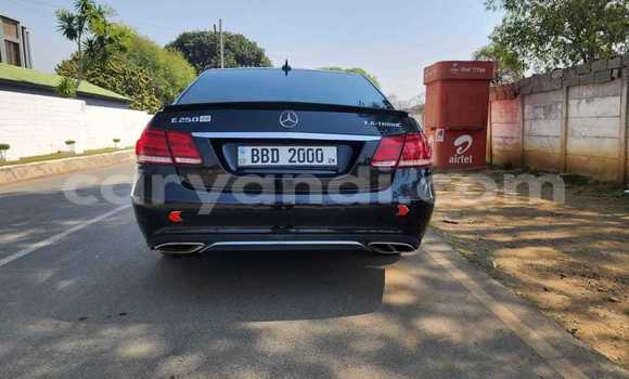 Acheter Occasion Voiture Mercedes‒Benz E–Class Noir à Chingola, Zambie Acheter Occasion Voiture Mercedes‒Benz E–Class Noir à Chingola, Zambie