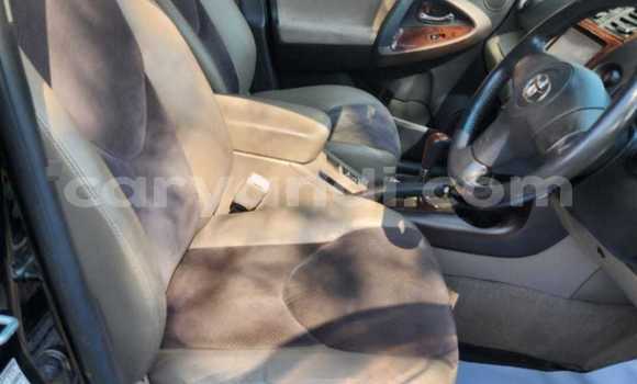 Acheter Occasion Voiture Toyota Vanguard Noir à Chingola, Zambie Acheter Occasion Voiture Toyota Vanguard Noir à Chingola, Zambie