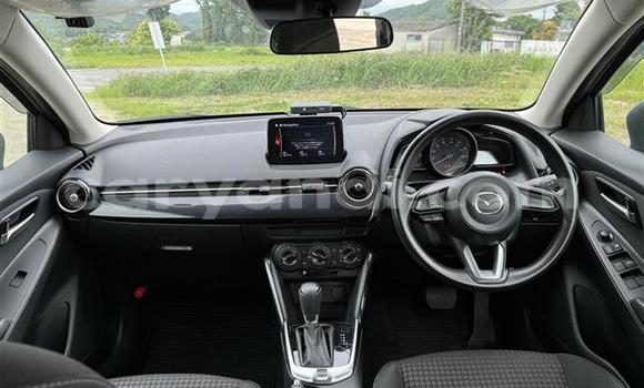 Acheter Occasion Voiture Mazda Demio Gris à Lusaka, Zambie Acheter Occasion Voiture Mazda Demio Gris à Lusaka, Zambie
