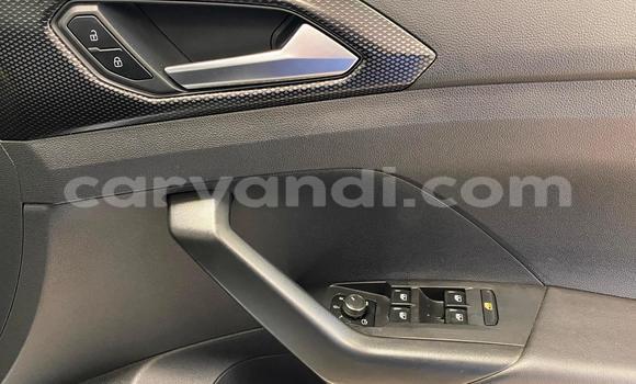 Buy Used Volkswagen T-Roc White Car in Lusaka in Zambia Buy Used Volkswagen T-Roc White Car in Lusaka in Zambia