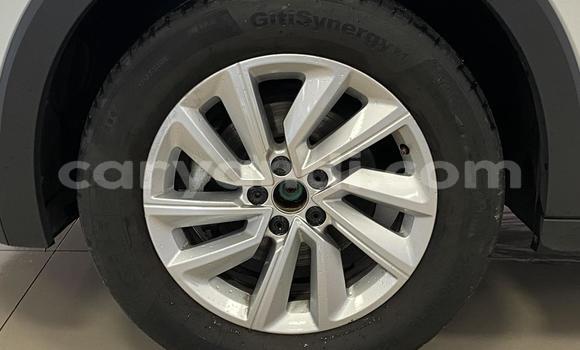 Buy Used Volkswagen T-Roc White Car in Lusaka in Zambia Buy Used Volkswagen T-Roc White Car in Lusaka in Zambia