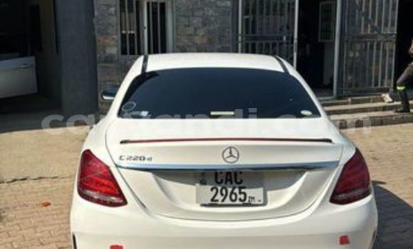 Acheter Occasion Voiture Mercedes-Benz C250 coupe Autre à Lusaka, Zambie Acheter Occasion Voiture Mercedes-Benz C250 coupe Autre à Lusaka, Zambie