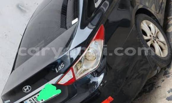 Acheter Occasion Voiture Hyundai ix35 Noir à Chilanga, Lusaka Acheter Occasion Voiture Hyundai ix35 Noir à Chilanga, Lusaka