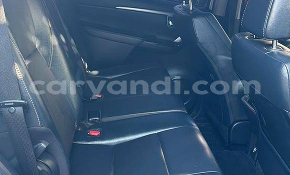 Acheter Occasion Voiture Toyota Fortuner Blanc à Chingola, Zambie Acheter Occasion Voiture Toyota Fortuner Blanc à Chingola, Zambie