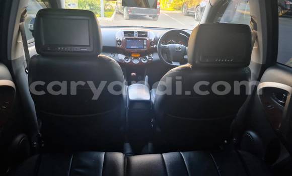 Acheter Occasion Voiture Toyota Vanguard Noir à Lusaka, Zambie Acheter Occasion Voiture Toyota Vanguard Noir à Lusaka, Zambie