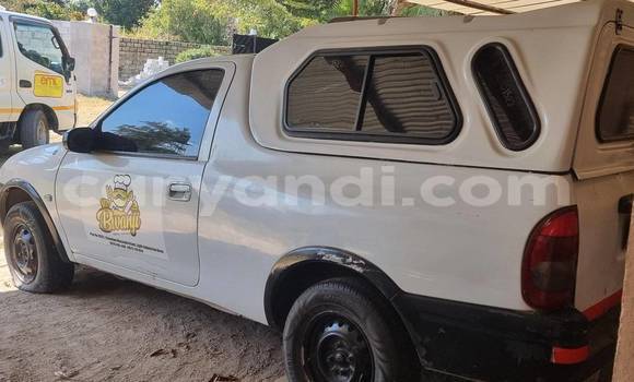 Acheter Occasion Voiture Opel Corsa Blanc à Chinsali, Nord Acheter Occasion Voiture Opel Corsa Blanc à Chinsali, Nord