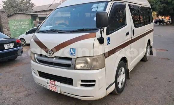 Acheter Occasion Voiture Toyota Hiace Blanc à Chinsali, Nord