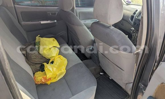 Acheter Occasion Voiture Toyota Hilux Noir à Chingola, Zambie Acheter Occasion Voiture Toyota Hilux Noir à Chingola, Zambie