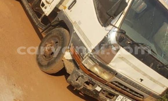 Acheter Occasion Utilitaire Mitsubishi Canter Blanc à Chinsali, Nord Acheter Occasion Utilitaire Mitsubishi Canter Blanc à Chinsali, Nord