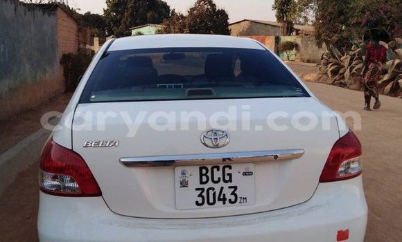 Acheter Occasion Voiture Toyota Belta Blanc à Chinsali, Nord Acheter Occasion Voiture Toyota Belta Blanc à Chinsali, Nord