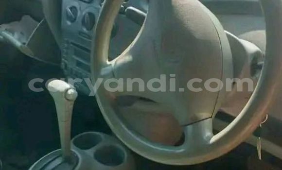 Acheter Occasion Voiture Toyota Vitz Bleu à Chinsali, Nord Acheter Occasion Voiture Toyota Vitz Bleu à Chinsali, Nord