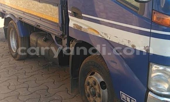 Acheter Occasion Utilitaire Hino Ranger Blanc à Chinsali, Nord Acheter Occasion Utilitaire Hino Ranger Blanc à Chinsali, Nord