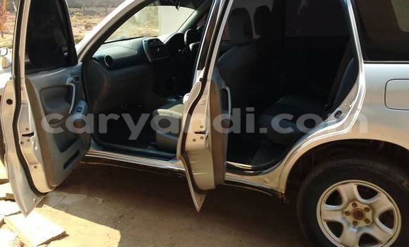 Acheter Occasion Voiture Toyota RAV4 Autre à Import - Dubai, Zambie Acheter Occasion Voiture Toyota RAV4 Autre à Import - Dubai, Zambie