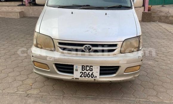 Acheter Occasion Voiture Toyota Noah Autre à Chingola, Zambie Acheter Occasion Voiture Toyota Noah Autre à Chingola, Zambie