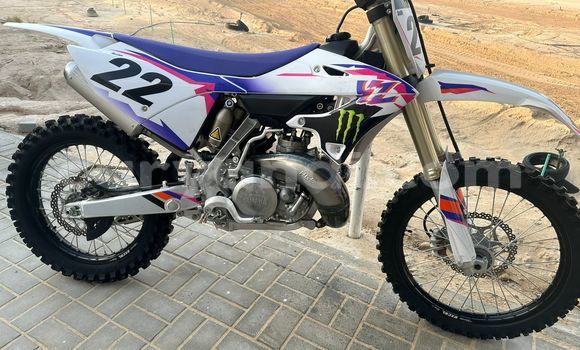 Buy Used Yamaha YZ White Bike in Lusaka in Zambia Buy Used Yamaha YZ White Bike in Lusaka in Zambia