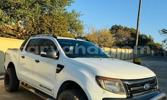 Nunua Ilio tumika Ford Ranger Nyeupe Gari ndani ya Lusaka nchini Zambia