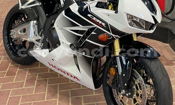 Tenga Tsaru Honda CBR Chena Bike in Lusaka in Zambia Tenga Tsaru Honda CBR Chena Bike in Lusaka in Zambia