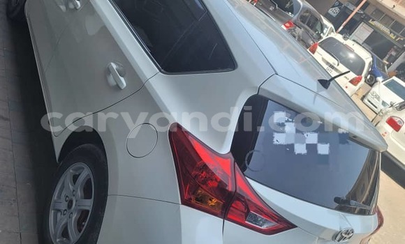 Buy Used Toyota Auris White Car in Lusaka in Zambia Buy Used Toyota Auris White Car in Lusaka in Zambia