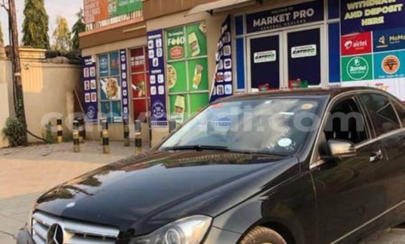 Acheter Occasion Voiture Mercedes-Benz C180 coupe Autre à Lusaka, Zambie Acheter Occasion Voiture Mercedes-Benz C180 coupe Autre à Lusaka, Zambie