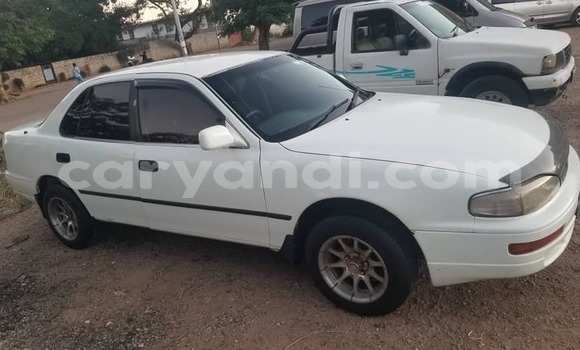 Acheter Occasion Voiture Toyota Camry Blanc à Lusaka, Zambie Acheter Occasion Voiture Toyota Camry Blanc à Lusaka, Zambie