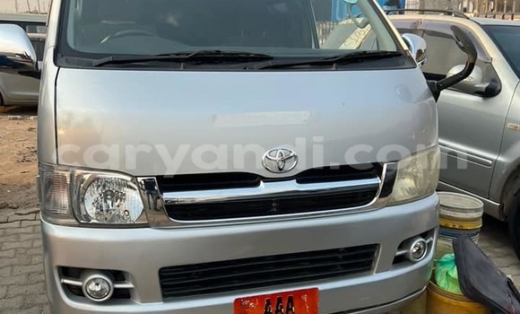 Tenga Tsaru Toyota Hiace Zvimwe Mota in Lusaka in Zambia
