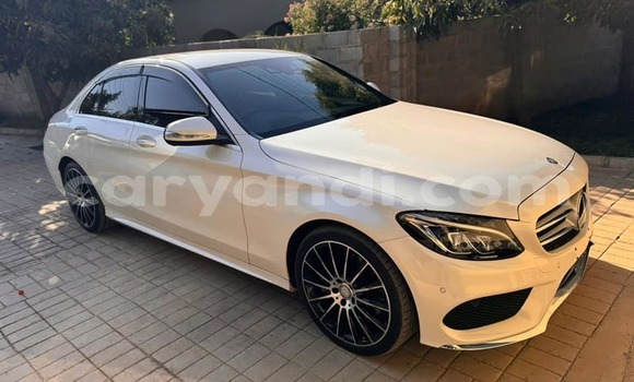 Acheter Occasion Voiture Mercedes‒Benz C–Class Blanc à Choma, Du sud