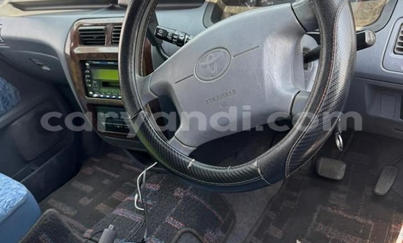 Acheter Occasion Voiture Toyota Noah Blanc à Isoka, Nord Acheter Occasion Voiture Toyota Noah Blanc à Isoka, Nord