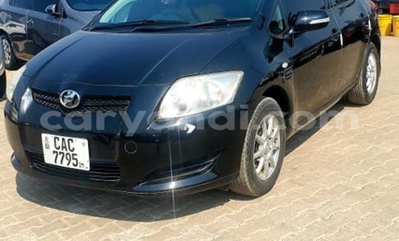 Tenga Tsaru Toyota Auris Nhema Mota in Choma in Southern