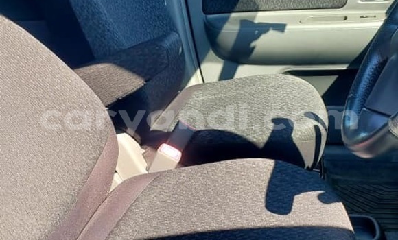 Acheter Occasion Voiture Toyota Sienta Bleu à Chipata, Zambie Acheter Occasion Voiture Toyota Sienta Bleu à Chipata, Zambie